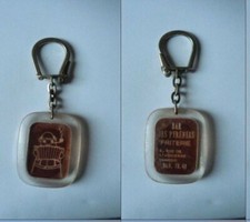 key chains Bar dese Pyrenees, frying, rue de l'ancienne comedy (pc)