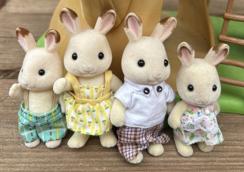 Figurines sylvanian families - figurines,