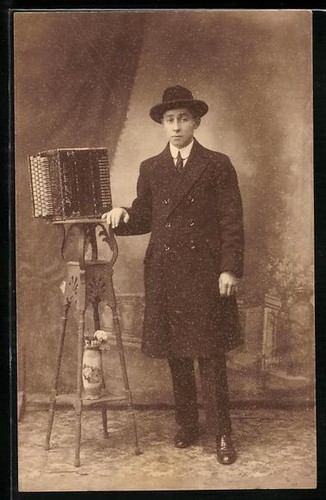 Carte postale photo - , homme