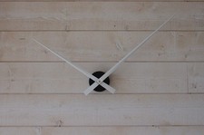 horloge design minimaliste