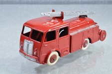 CB182 Dinky Toys France #32E