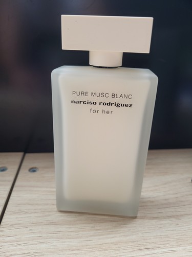 Rodriguez for her musc - rodriguez, blanc