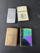 Lot de 4 briquets Zippo USA
