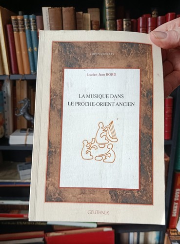Livre musique dans le - livre., la