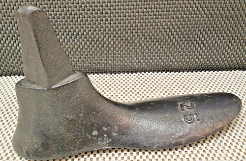 Ancienne outil pied enclume - outil,