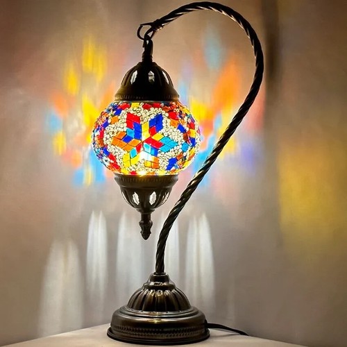 Lampe table colorée - table,