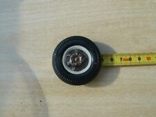 ROUE DE 50 MM AVEC ENJOLIVEUR