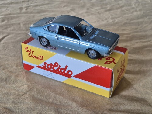 Voiture miniature lancia - voiture,