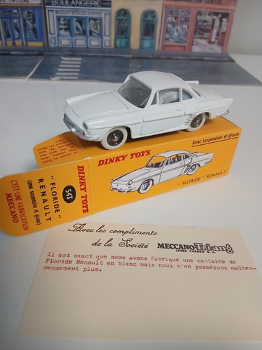 Vrai dinky toys renault