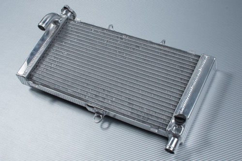 Radiateur eau type racing - radiateur,