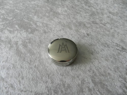 Ancienne boite pilules en - pilules,