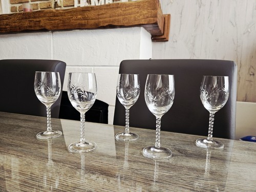 Verres vin blanc cristal - a,