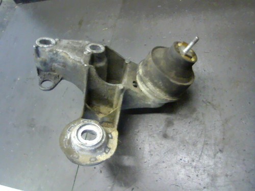 Suspension moteur latérale - suspension,