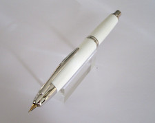 MYTHIQUE STYLO PLUME