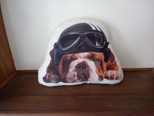 Superbe coussin bulldog