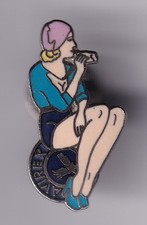 RARE PINS PIN'S .. FILLE SEXY