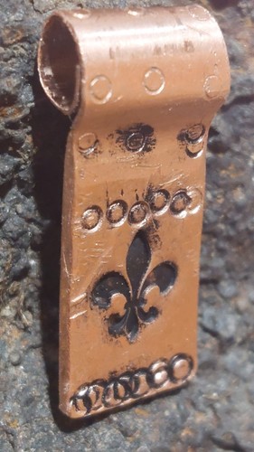 Pendentif fleur lis - pendentif,