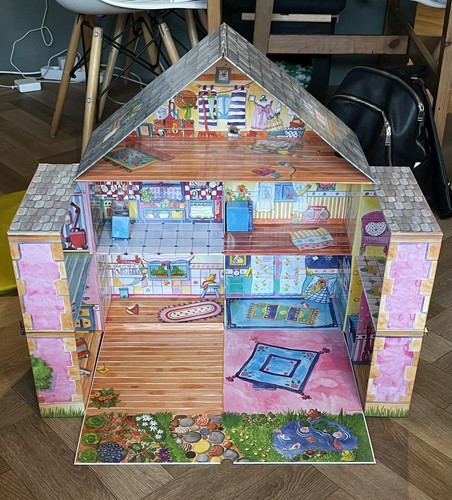 Grande maison baby - grande, born