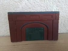 UNKNOWN BRAND HO. DIORAMA DECOR MODEL. FACADE ENTRANCE HANGAR. EN PIERRE