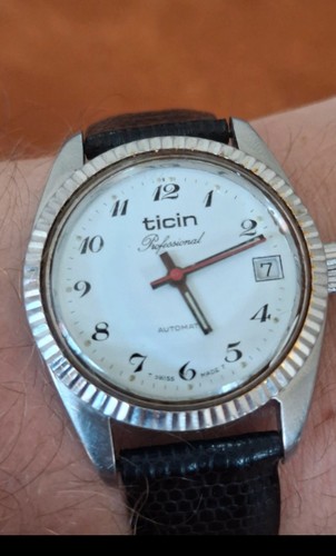 Montre suisse automatique - suisse,