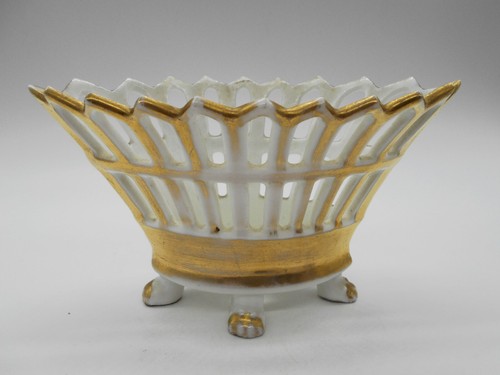 Coupe sur pied ajourée - 01,