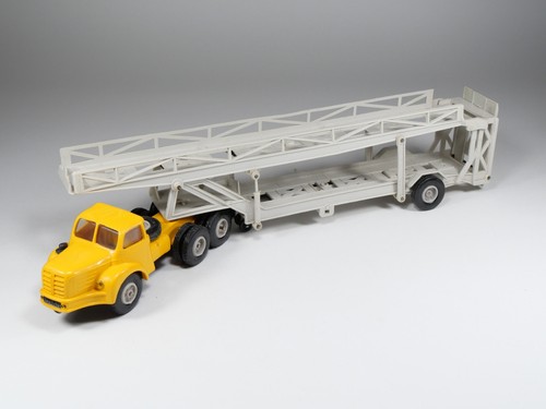 Norev tracteur berliet - -, 95