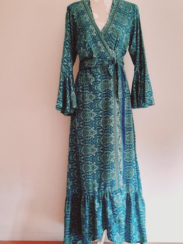 Longue robe portefeuille - , en