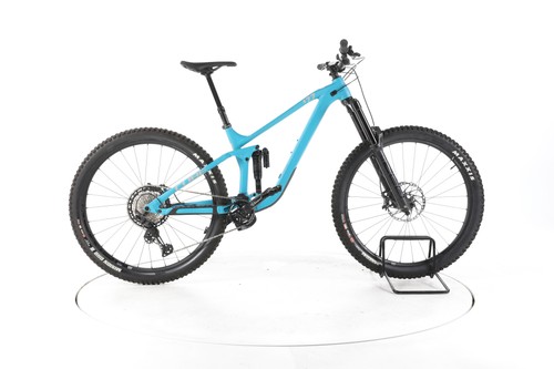 Cube stereo one77 race - one77,