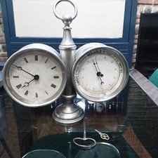 Ancienne pendule montre