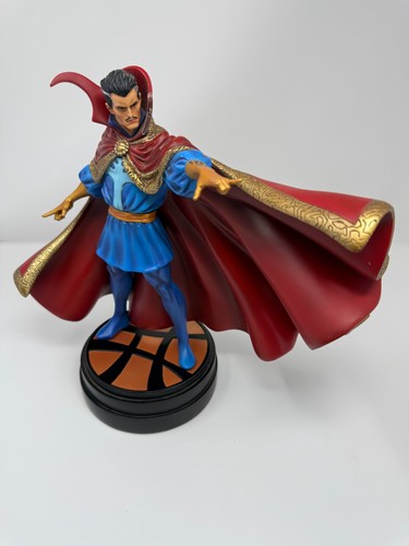 Strange full size - dr.,