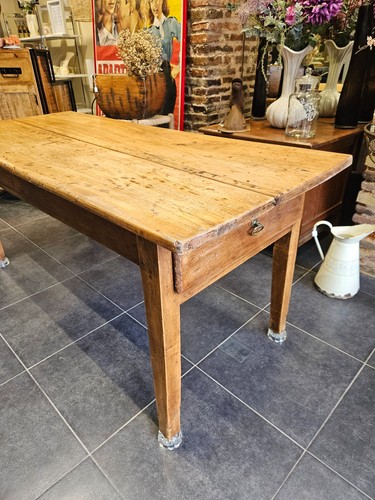 Table ferme - de,