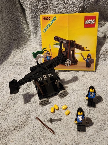 Lego legoland 6030 catapult - lego,