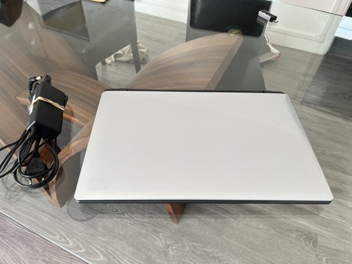 Ordinateur portable pouces - 15,