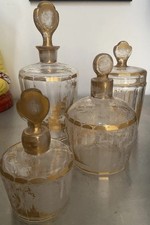 ANCIEN ENSEMBLE DE TOILETTE