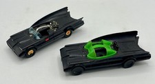 Lot 2 variantes de BATMOBILE en plastique - AZRAK Hamway 1976 - Correct