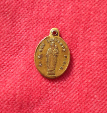 Murat (Dpt 15) Notre Dame des Oliviers: Pendant medal!