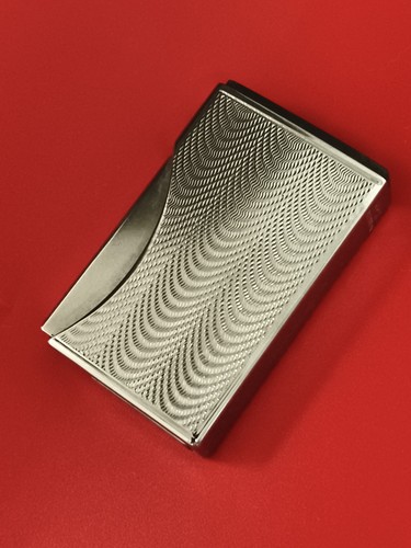 Briquet ancien finition