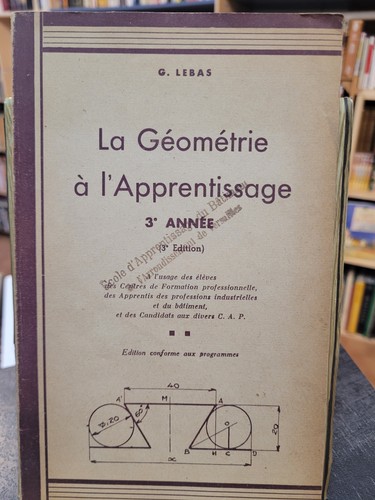 Géométrie à - la,