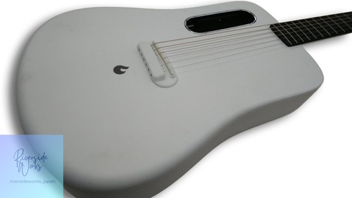 Guitare électrique acoustique