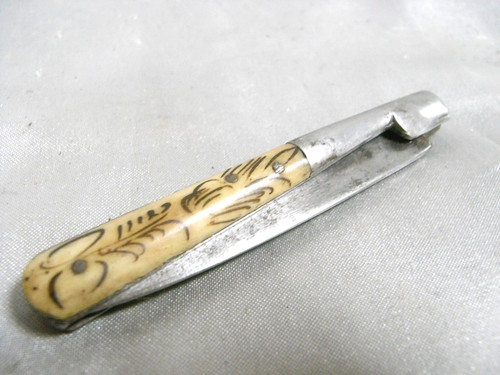 Old pocket knife - pocket,
