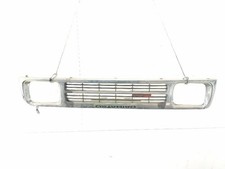 grille gauche capot DAIHATSU
