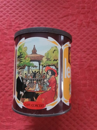 Boite metallique ancienne - boite,
