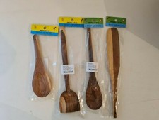 4 Cuillères  en bois   Thai