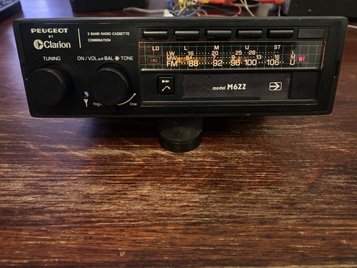 Autoradio car stereo - stereo, vintage