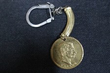 ancien porte cle publicitaire collection PIECE OR JUAREZ REPUBLICA MEXICANA