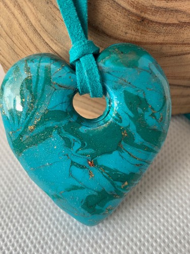 Collier avec pendentif - collier,