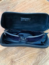 lunettes de soleil Chanel noir