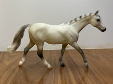 Breyer Classics Horse Light Grey Selle Francais Warmblood Mare #941 Model