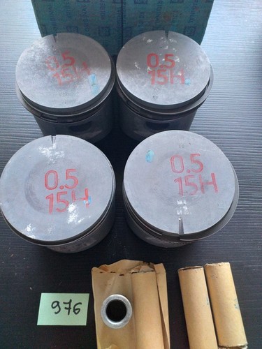 Ford taunus 12m pistons - ford,