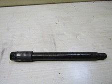 axe de roue avant de roue